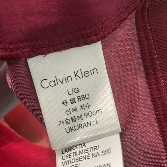 Urban Outfitters Calvin Klein  ribbed velvet bandeau large NEW - Picture 7 of 7